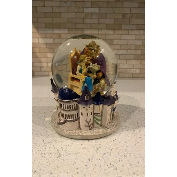 Disney‎ Beauty and the Beast Music Box Snow globe Rare Vintage 1990s - Belle - Picture 2 of 9